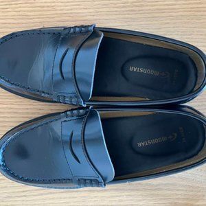 moonstar  Color...  white.